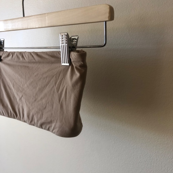 SKIMS Bandeau - Picture 4 of 5